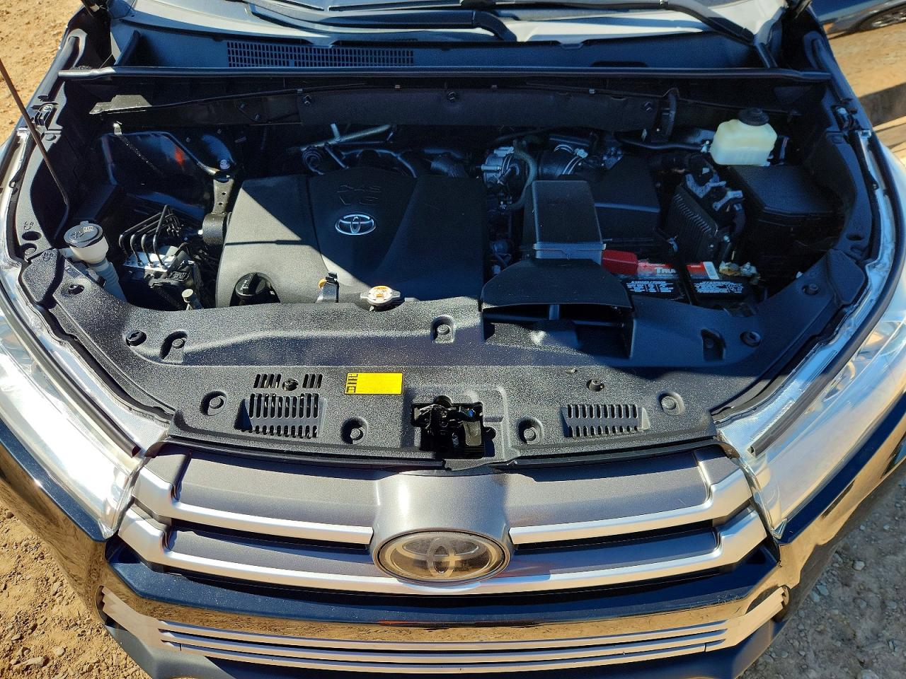 Toyota Highlander Le