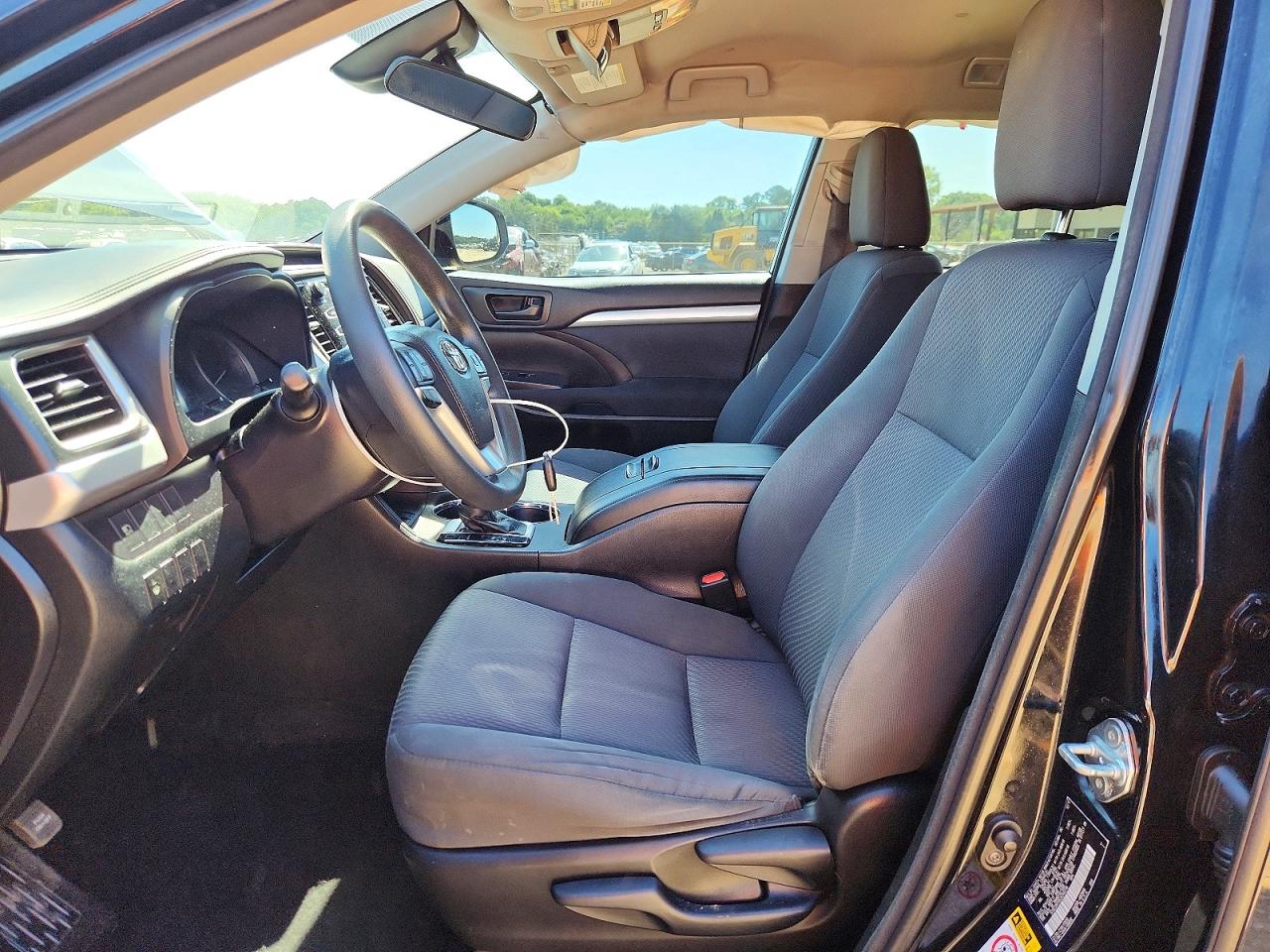 Toyota Highlander Le