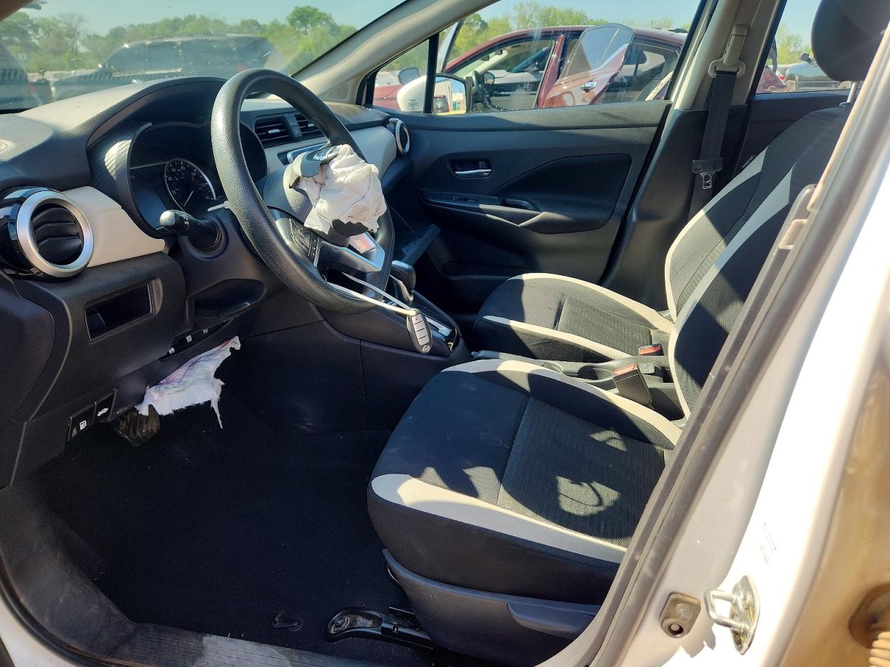 Nissan Versa Sv