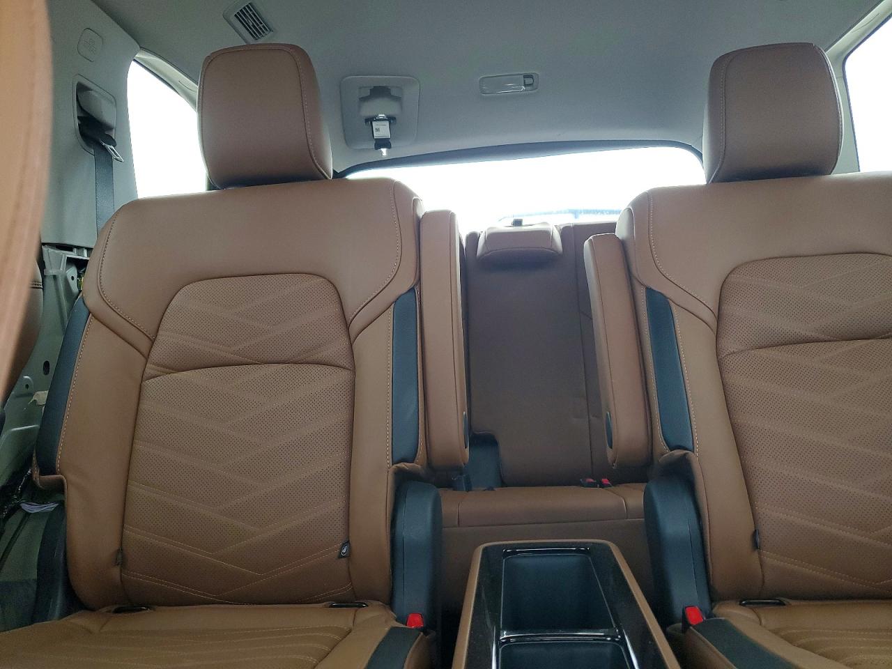 Nissan Pathfinder Platinum