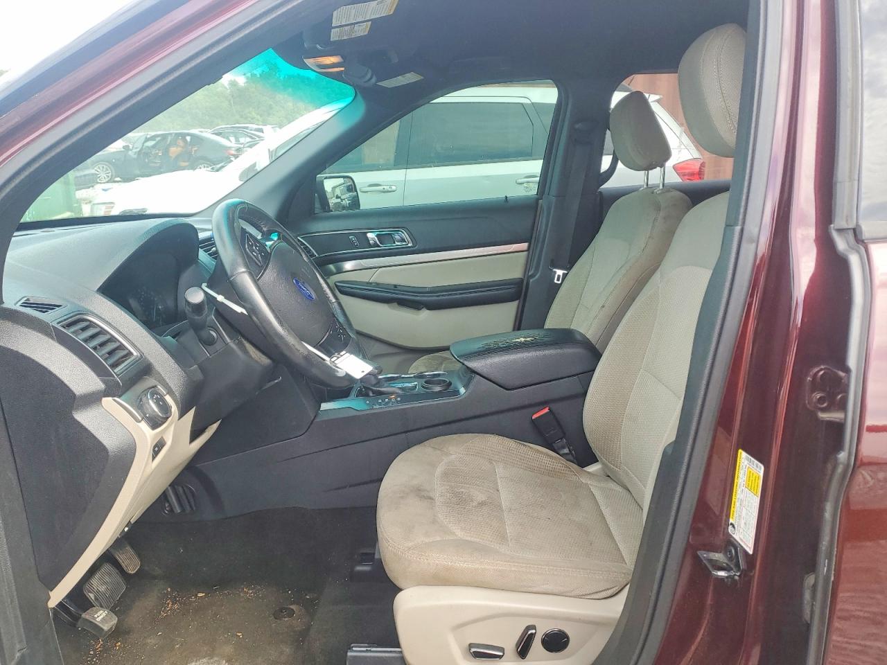 Ford Explorer Xlt