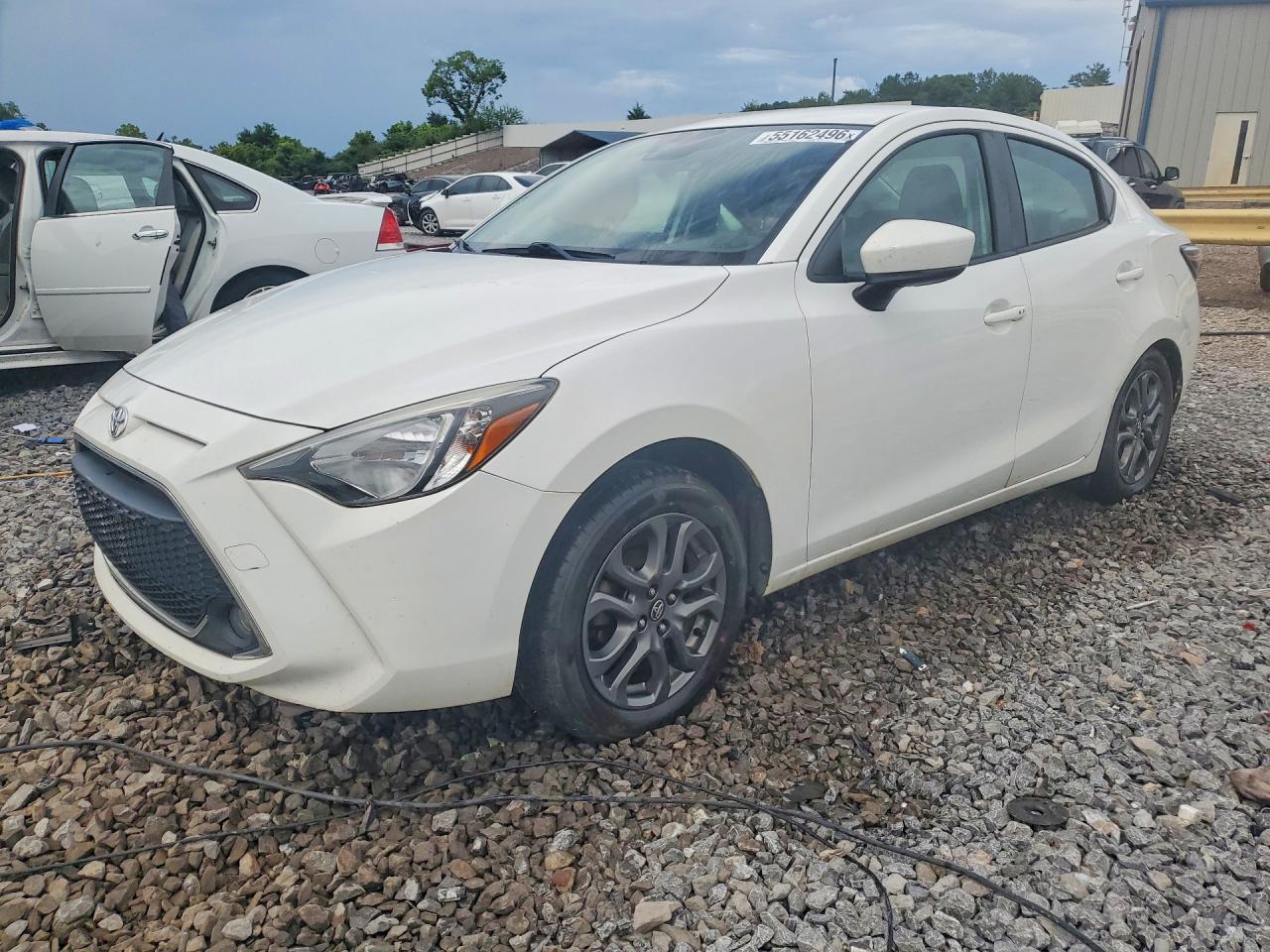 Salvage Toyota Yaris Image