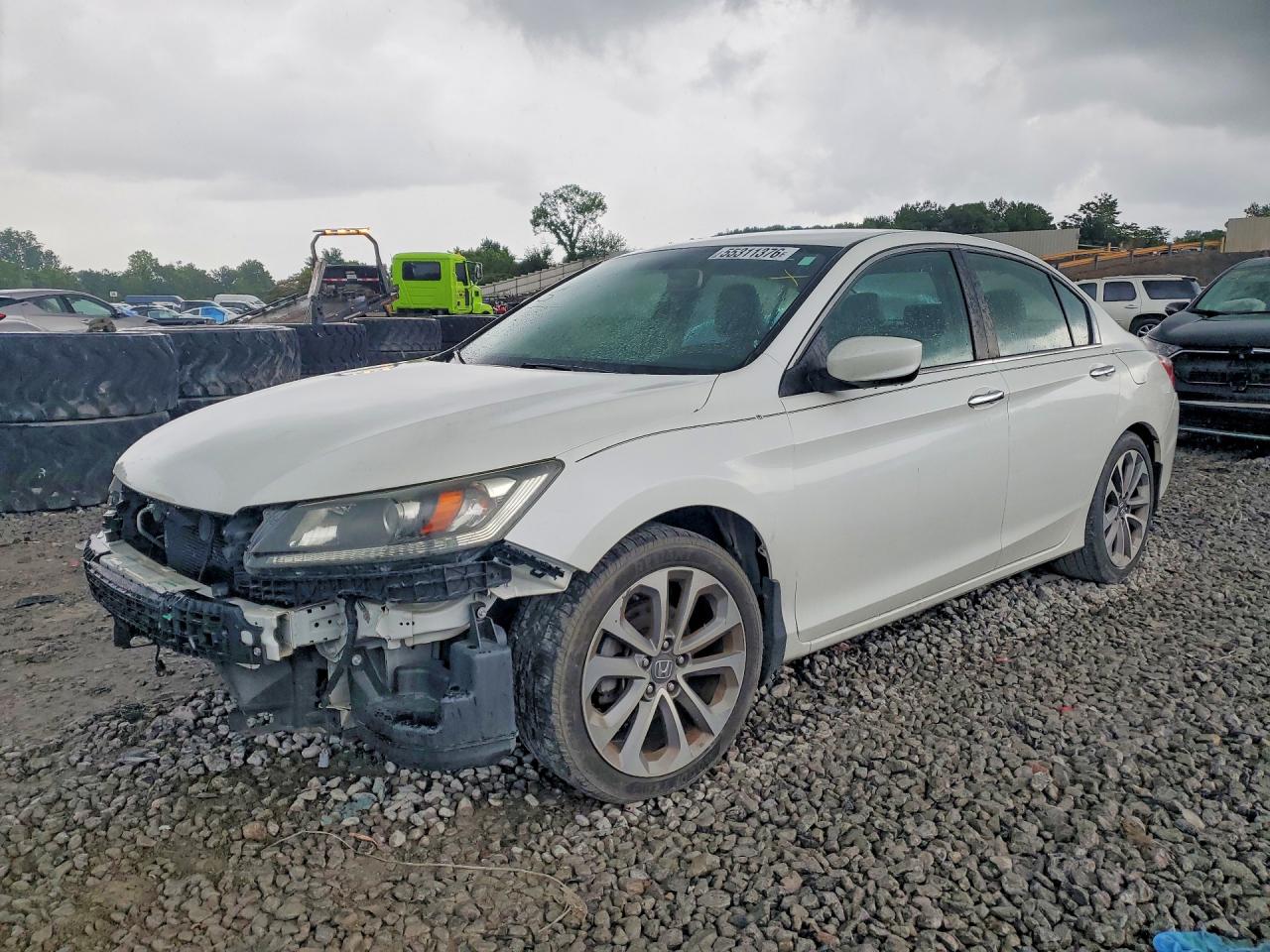 Salvage Honda Accord Image