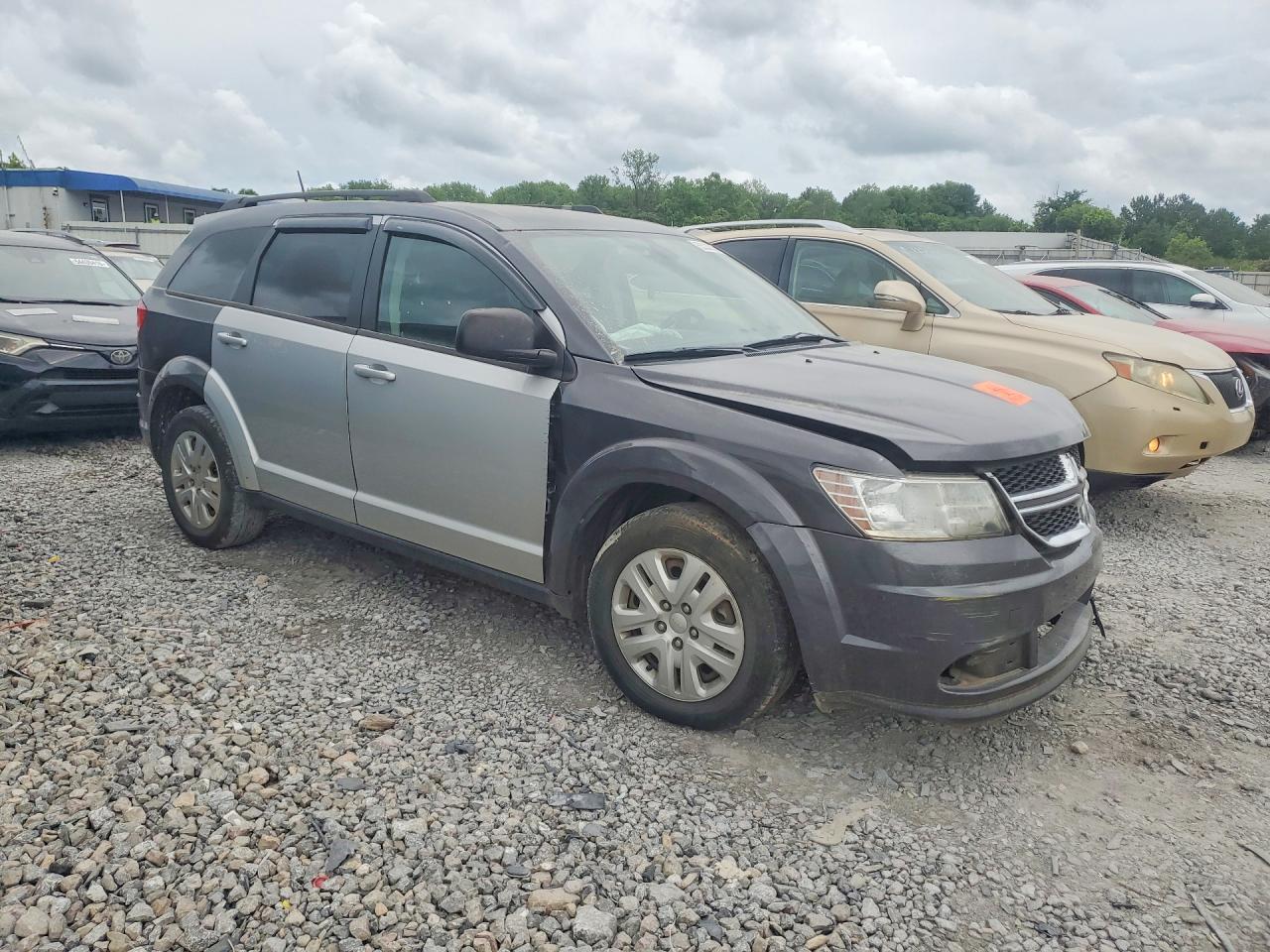 Dodge Journey Se