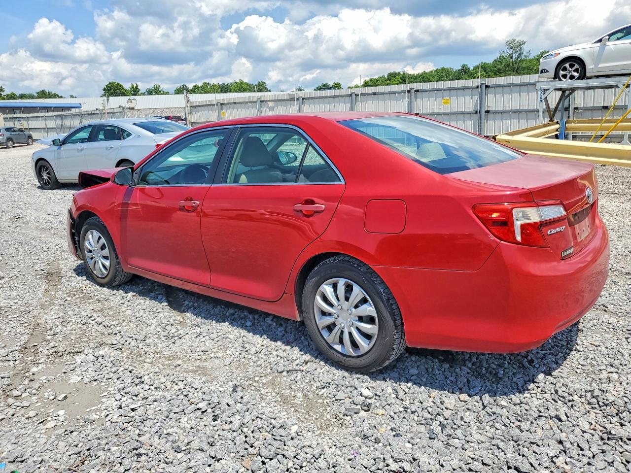 Toyota Camry L