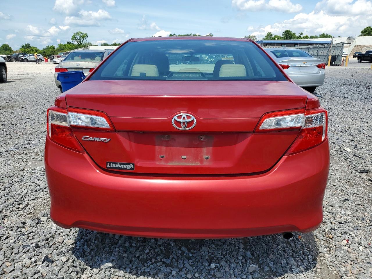 Toyota Camry L