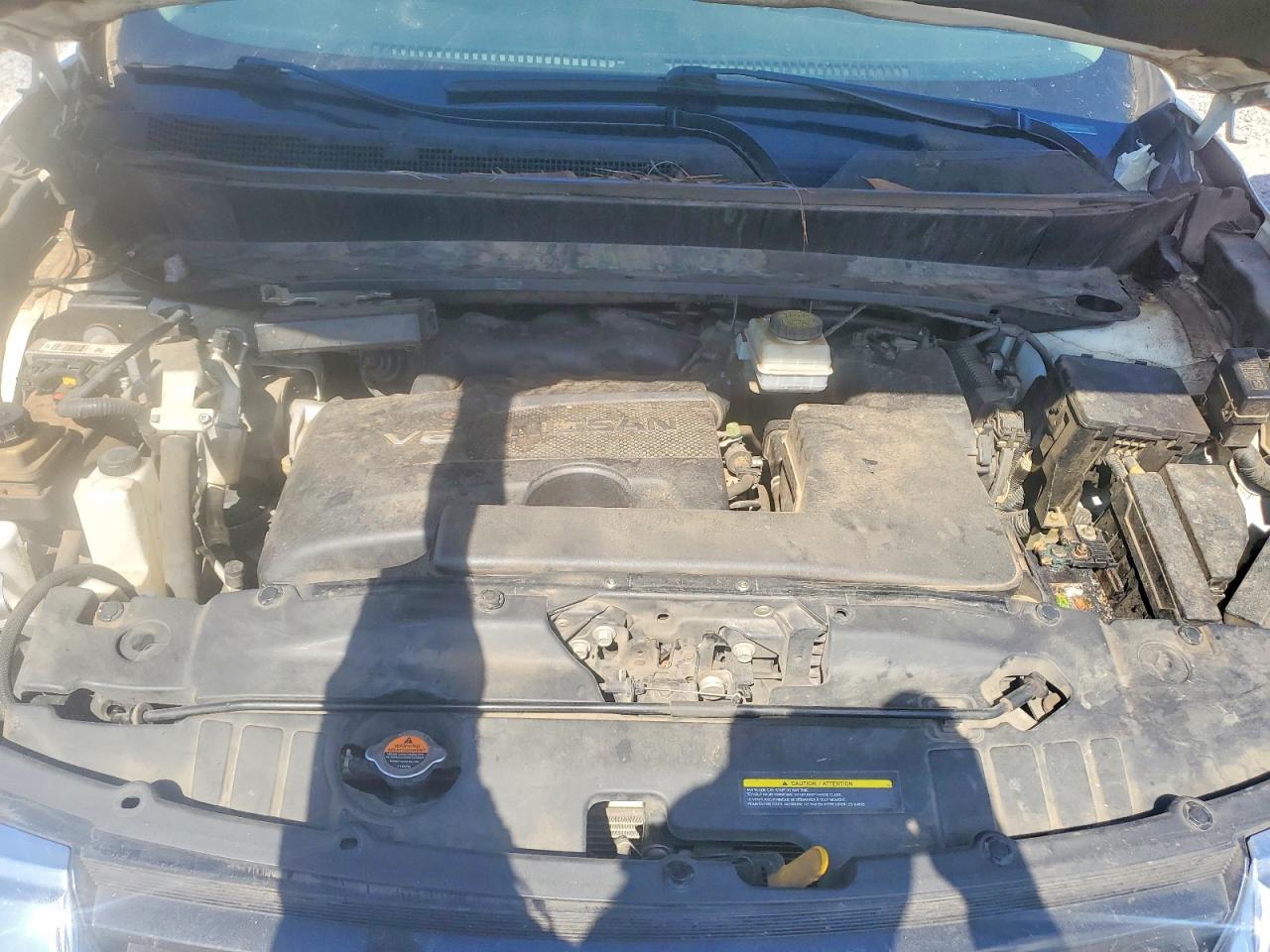 Nissan Pathfinder Sv