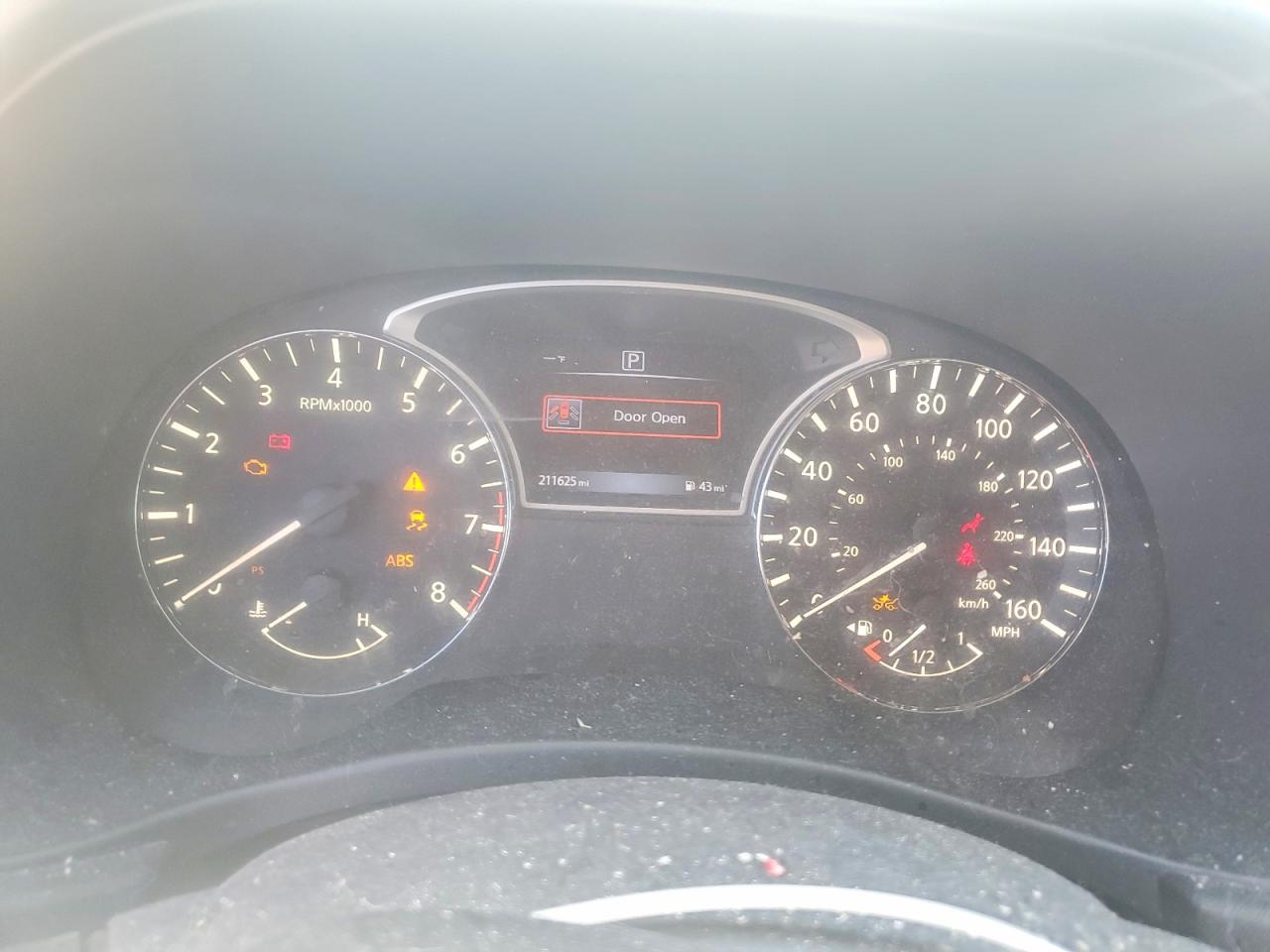 Nissan Pathfinder Sv