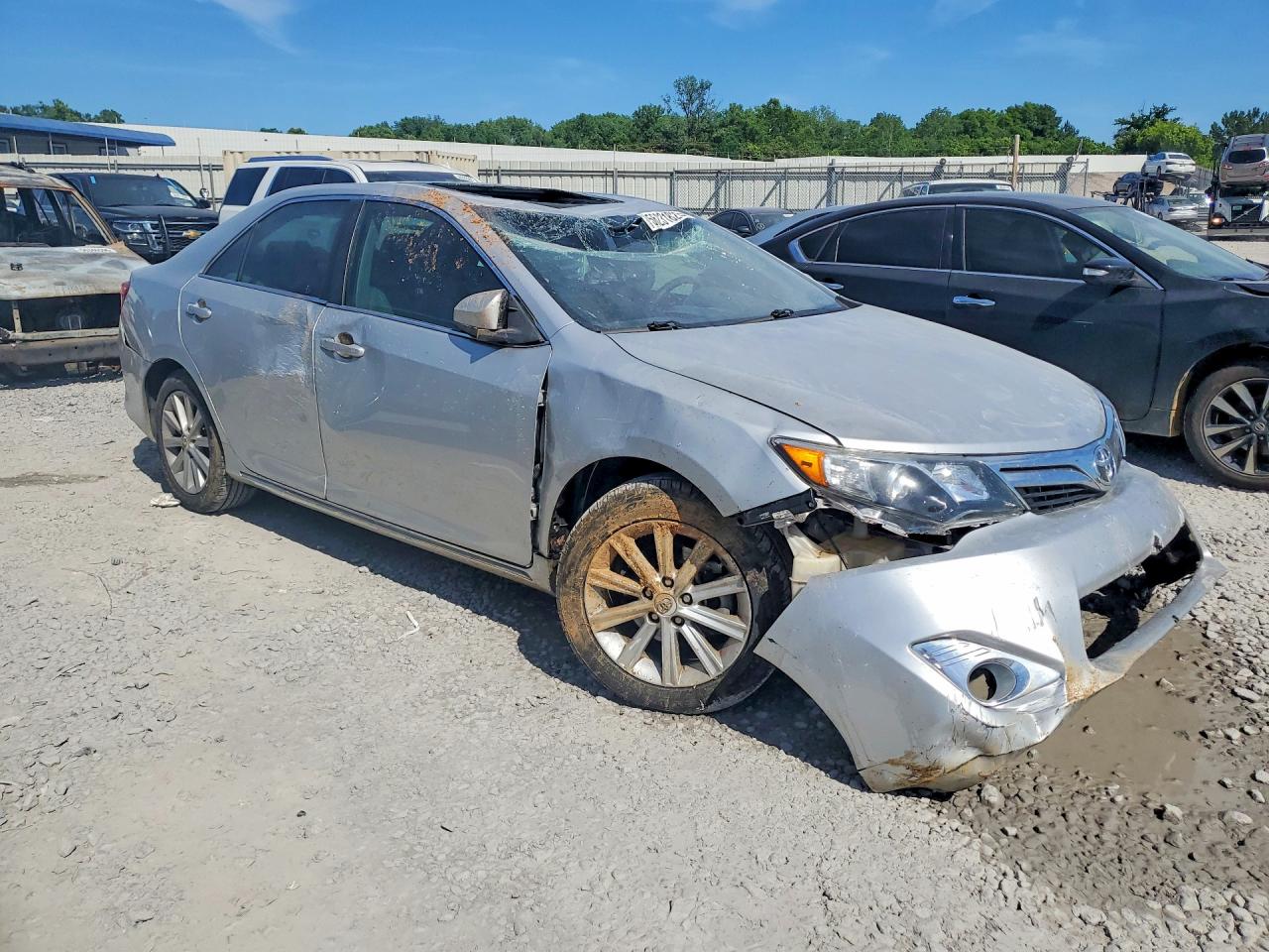 Toyota Camry Xle