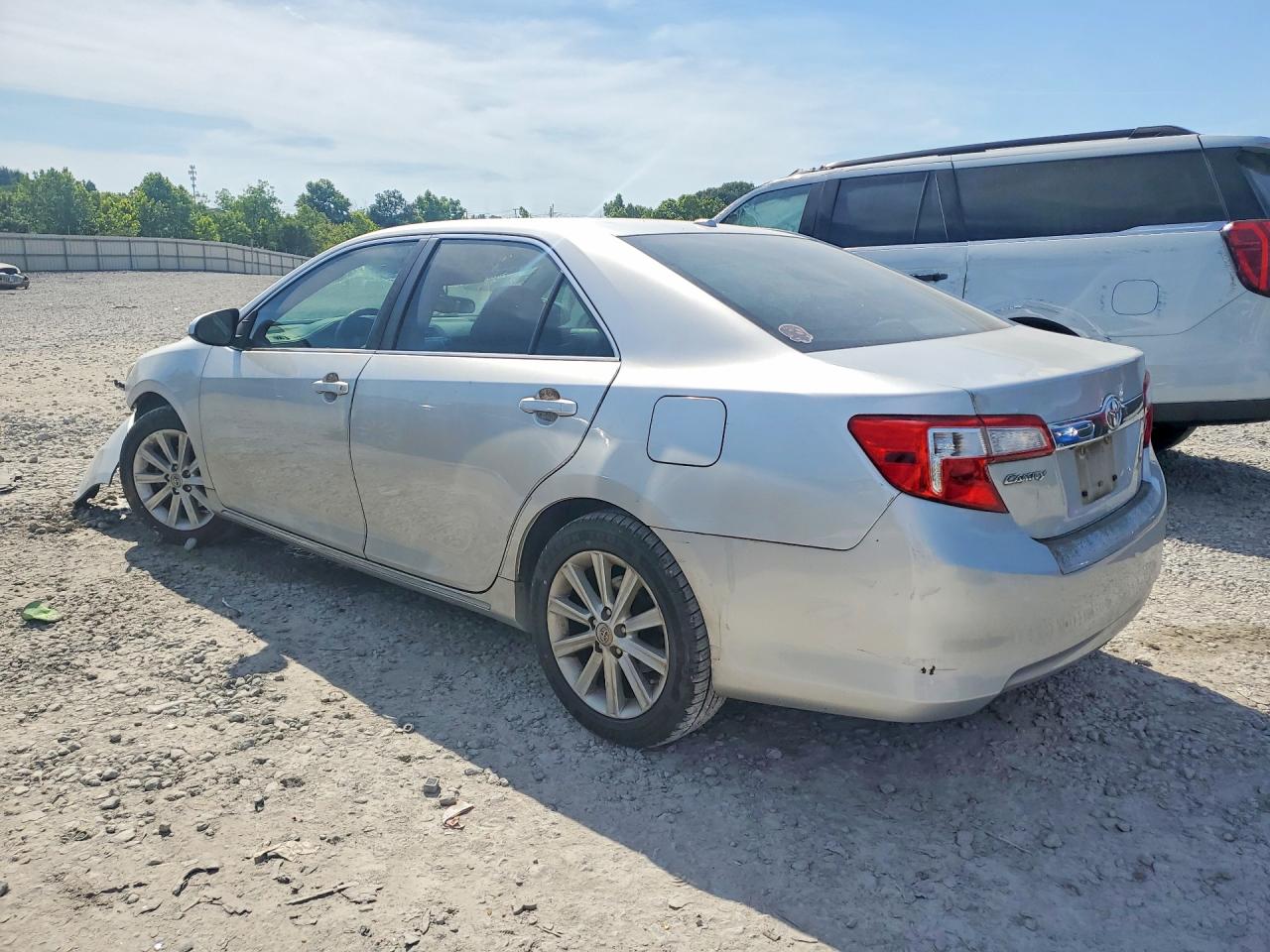 Toyota Camry Xle