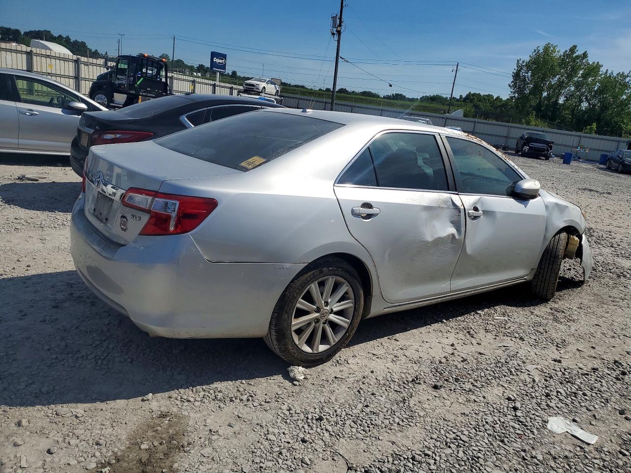 Toyota Camry Xle