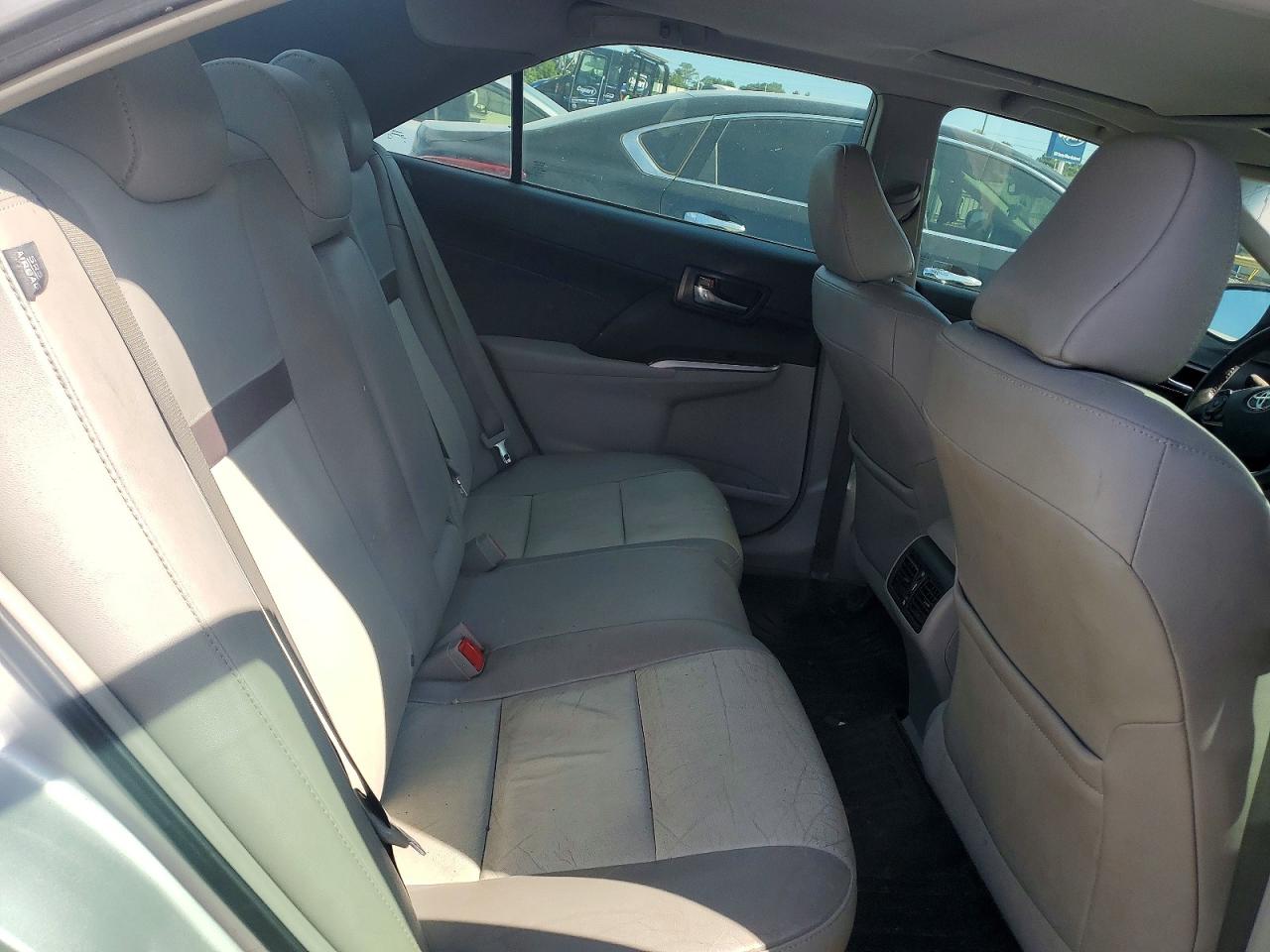 Toyota Camry Xle