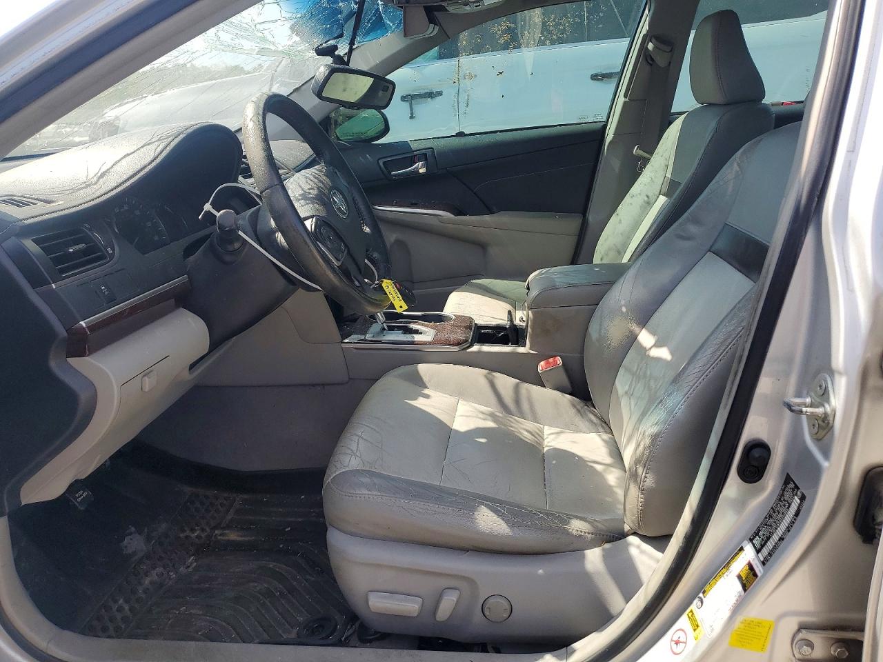 Toyota Camry Xle