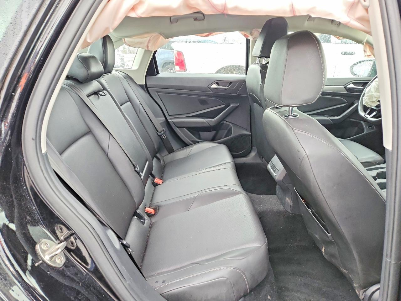 Volkswagen Jetta S