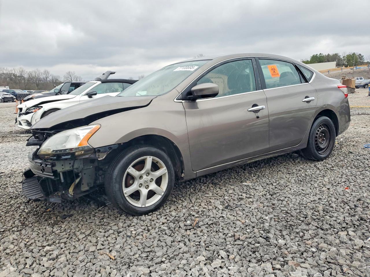 Salvage Nissan Sentra Image