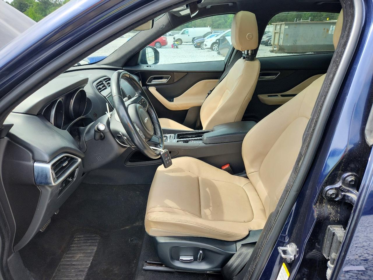 Jaguar F-PACE Premium