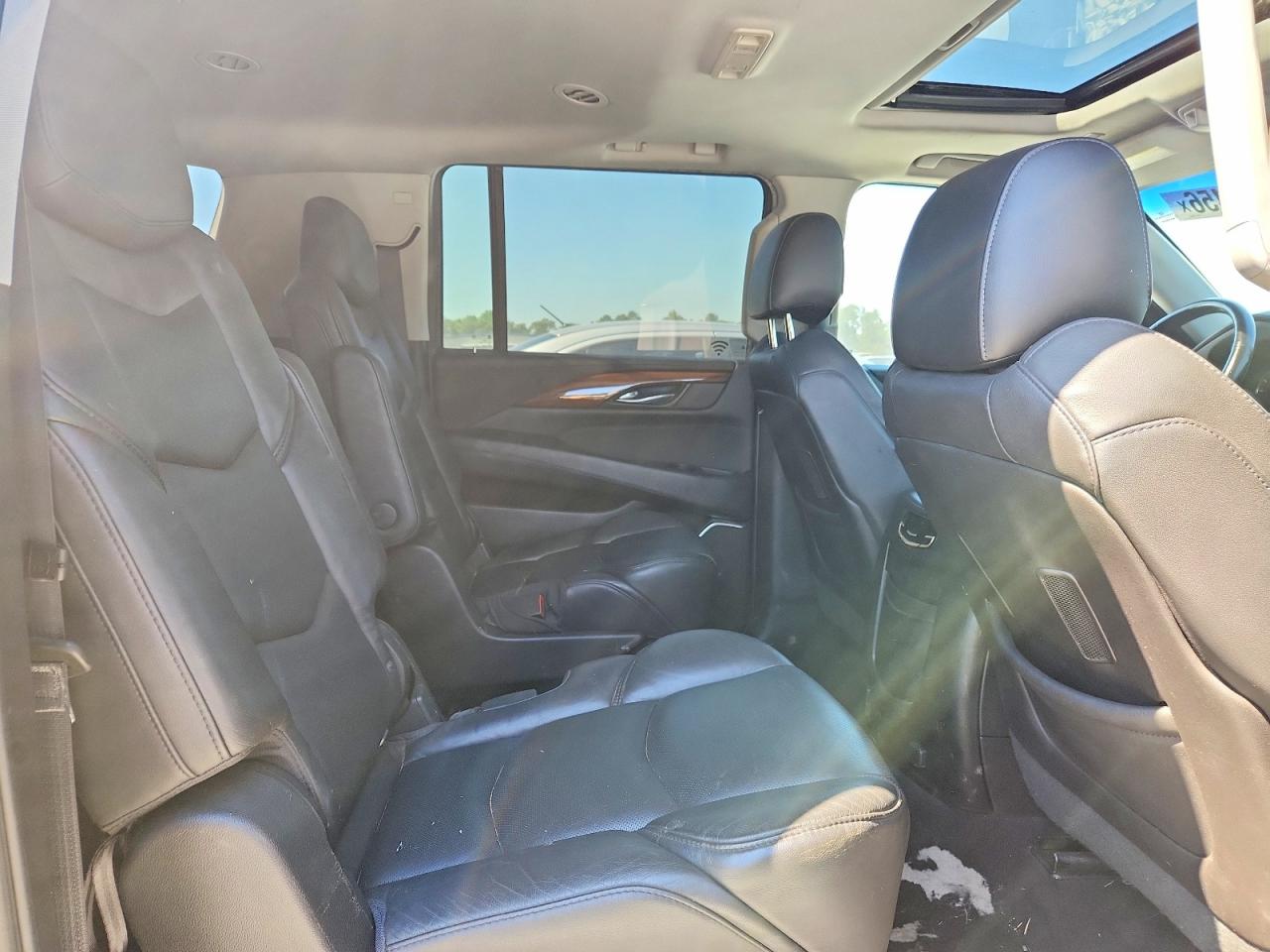 Cadillac Escalade Esv Luxury