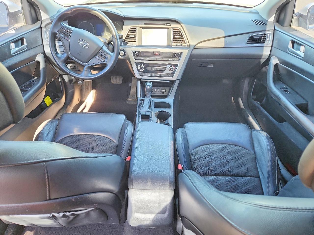 Hyundai SONATA Sport