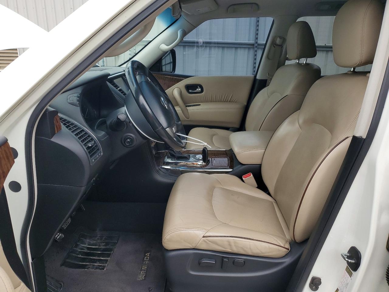 Nissan Armada Sl