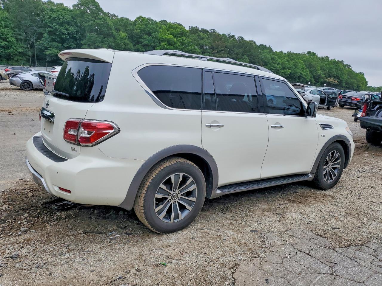 Nissan Armada Sl