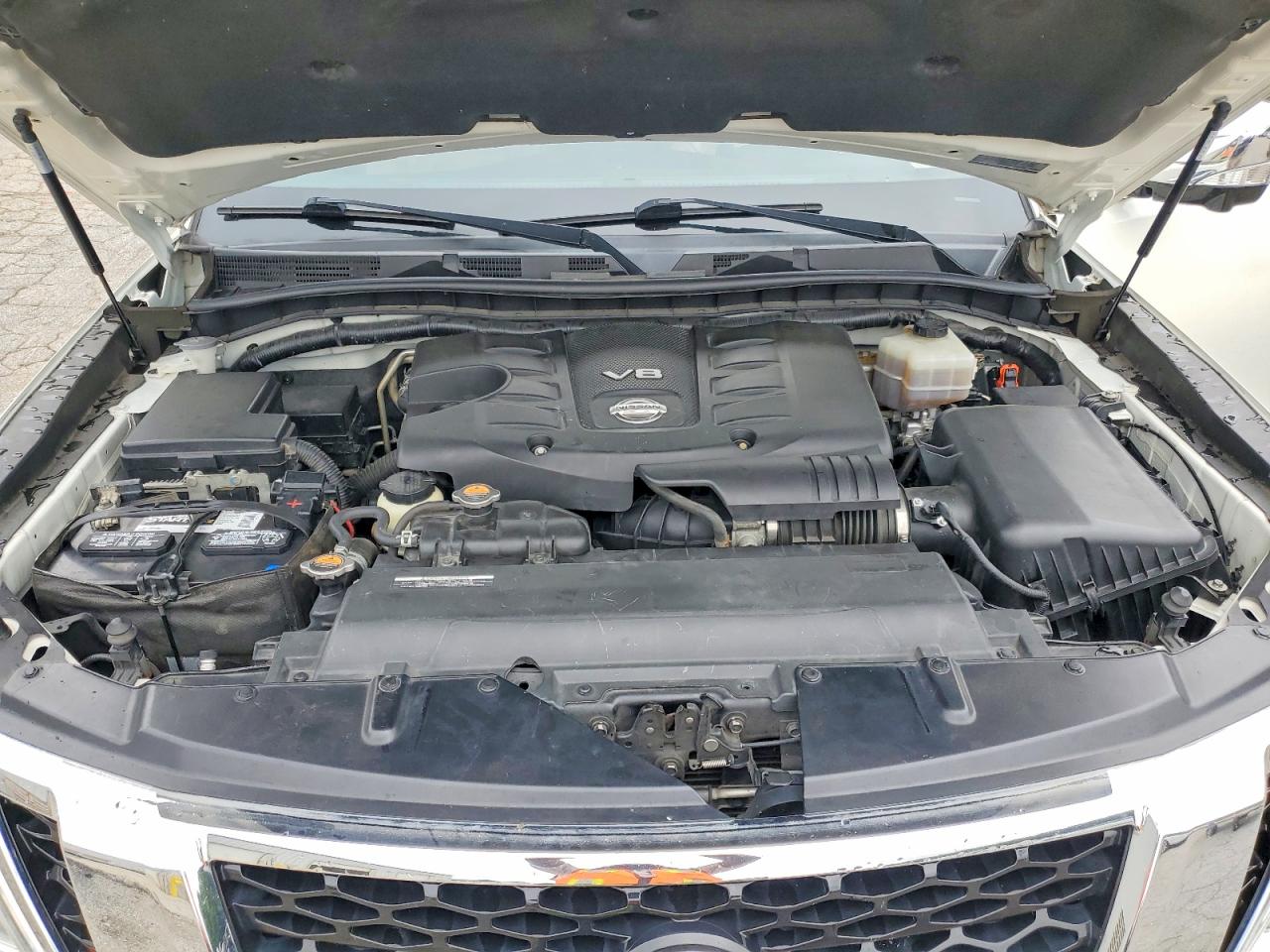 Nissan Armada Sl