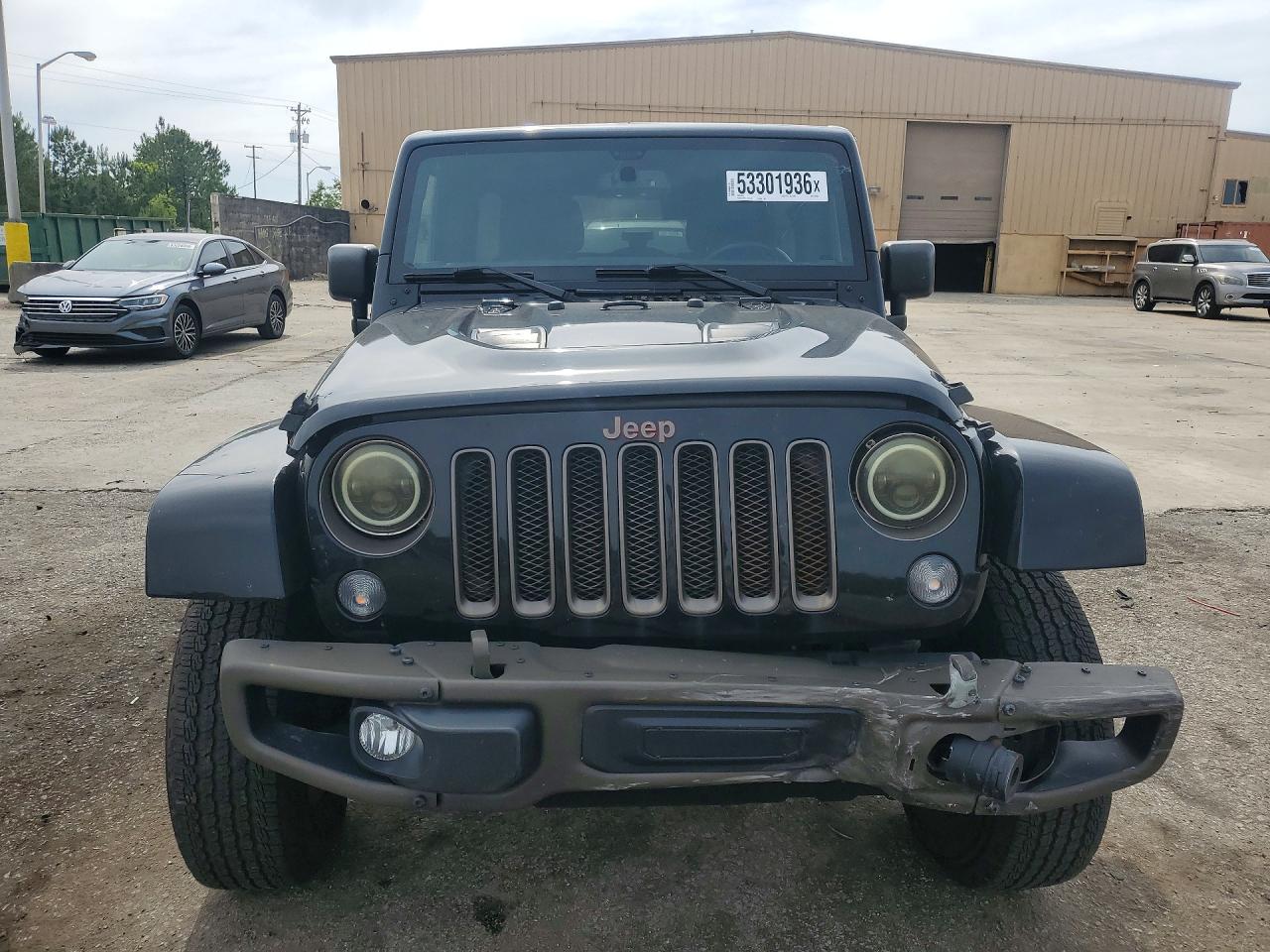 Jeep Wrangler Sahara