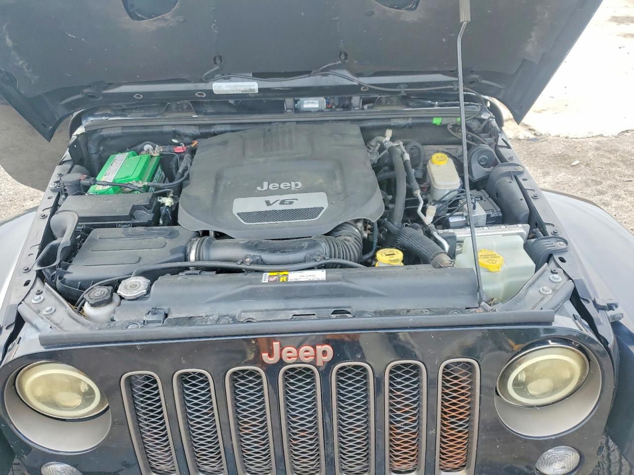 Jeep Wrangler Sahara