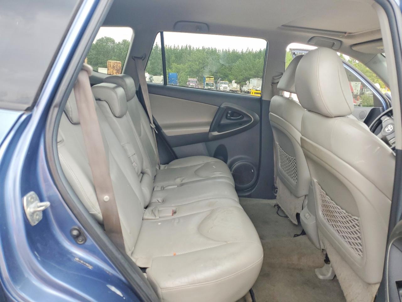 Toyota RAV4 Limited