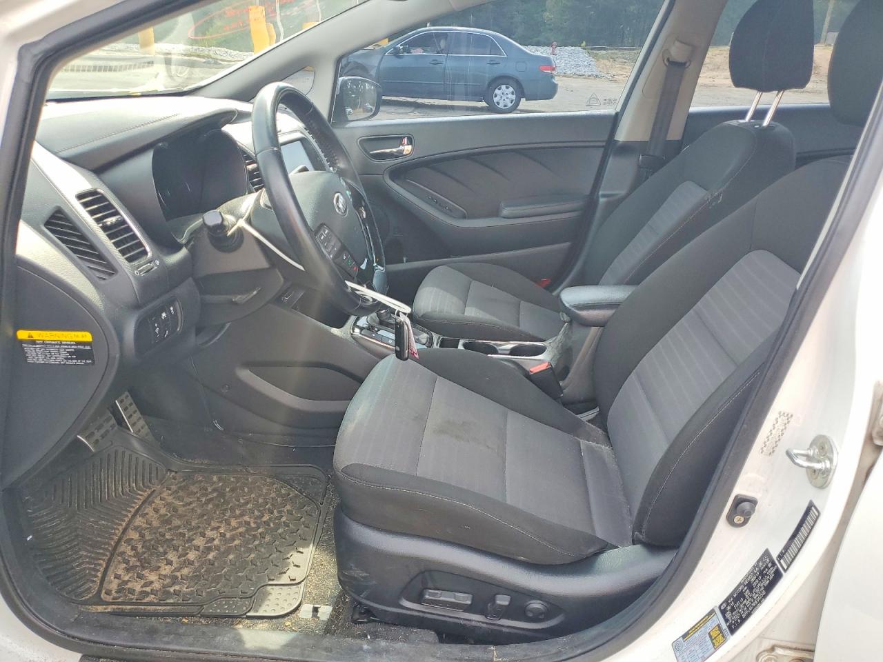 Kia Forte S