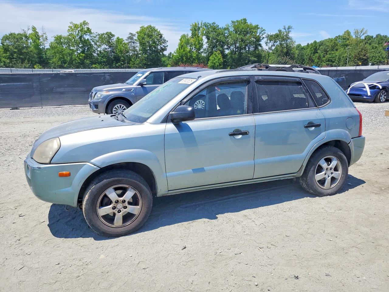 Salvage Hyundai TUCSON Image