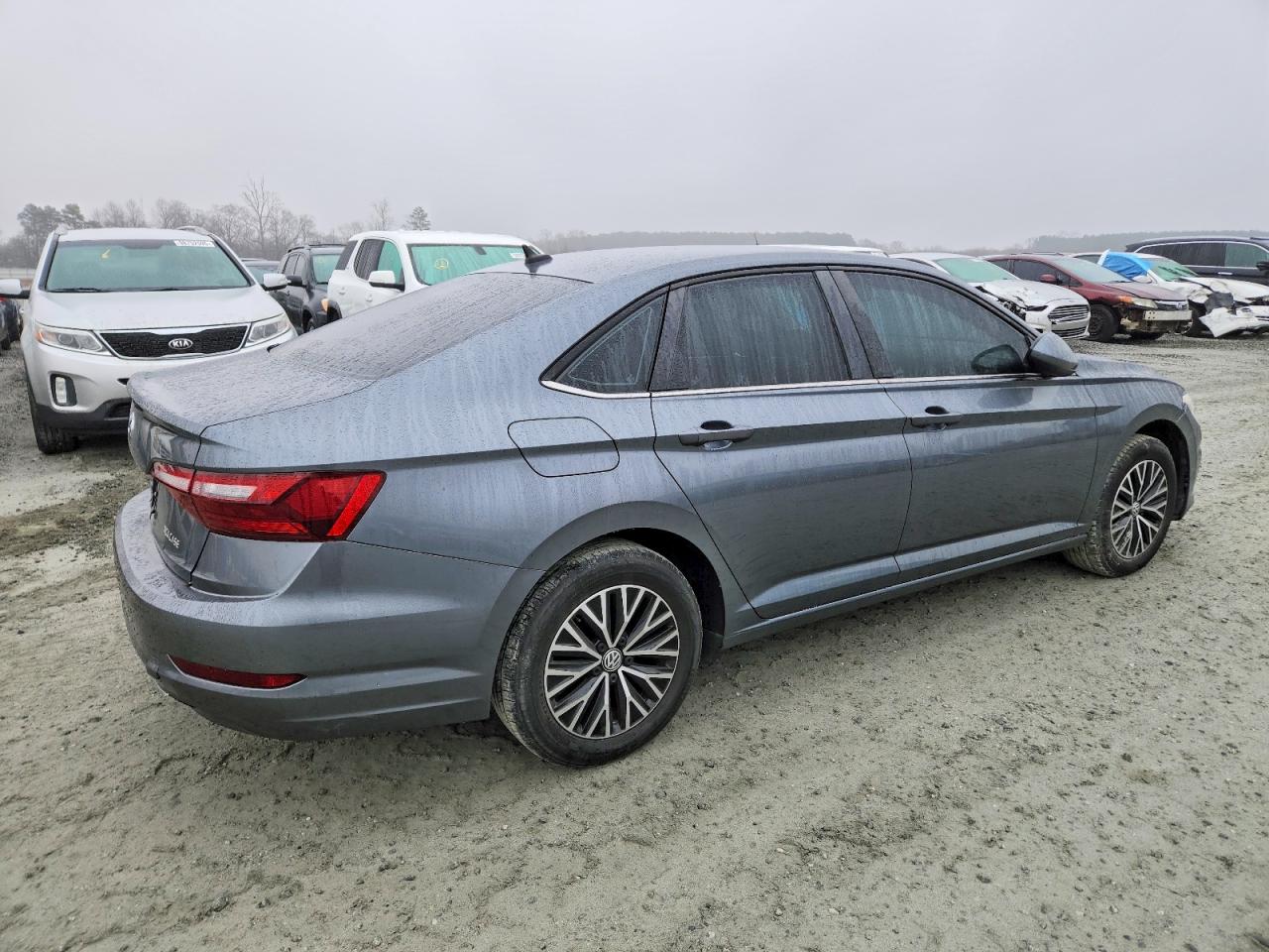 Volkswagen Jetta S