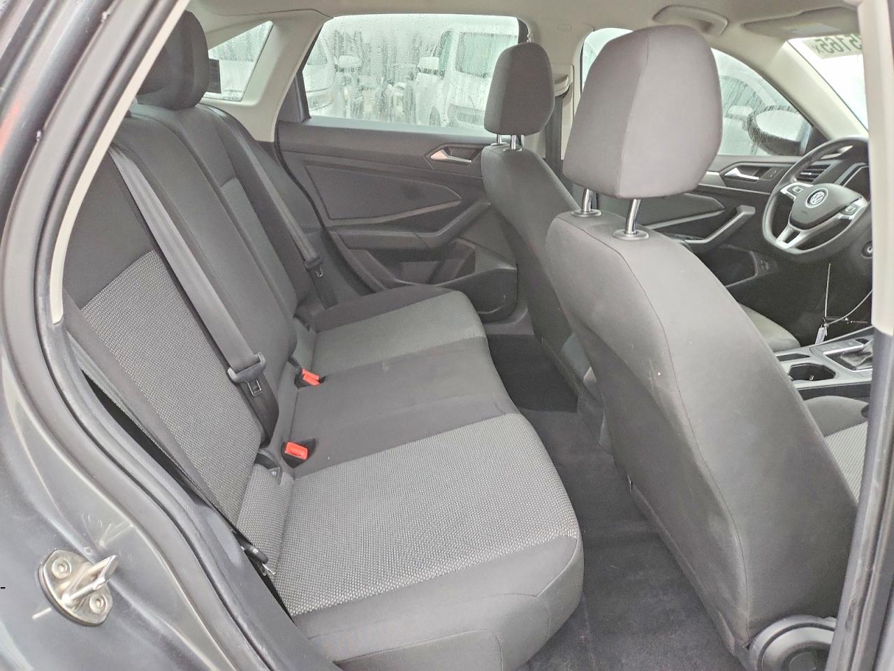Volkswagen Jetta S