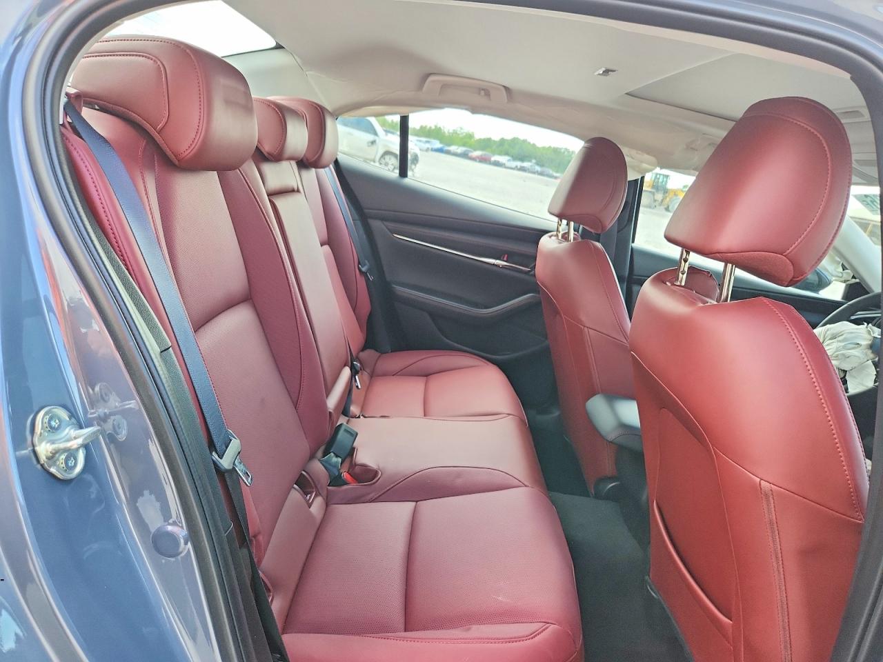 Mazda 3 Preferred