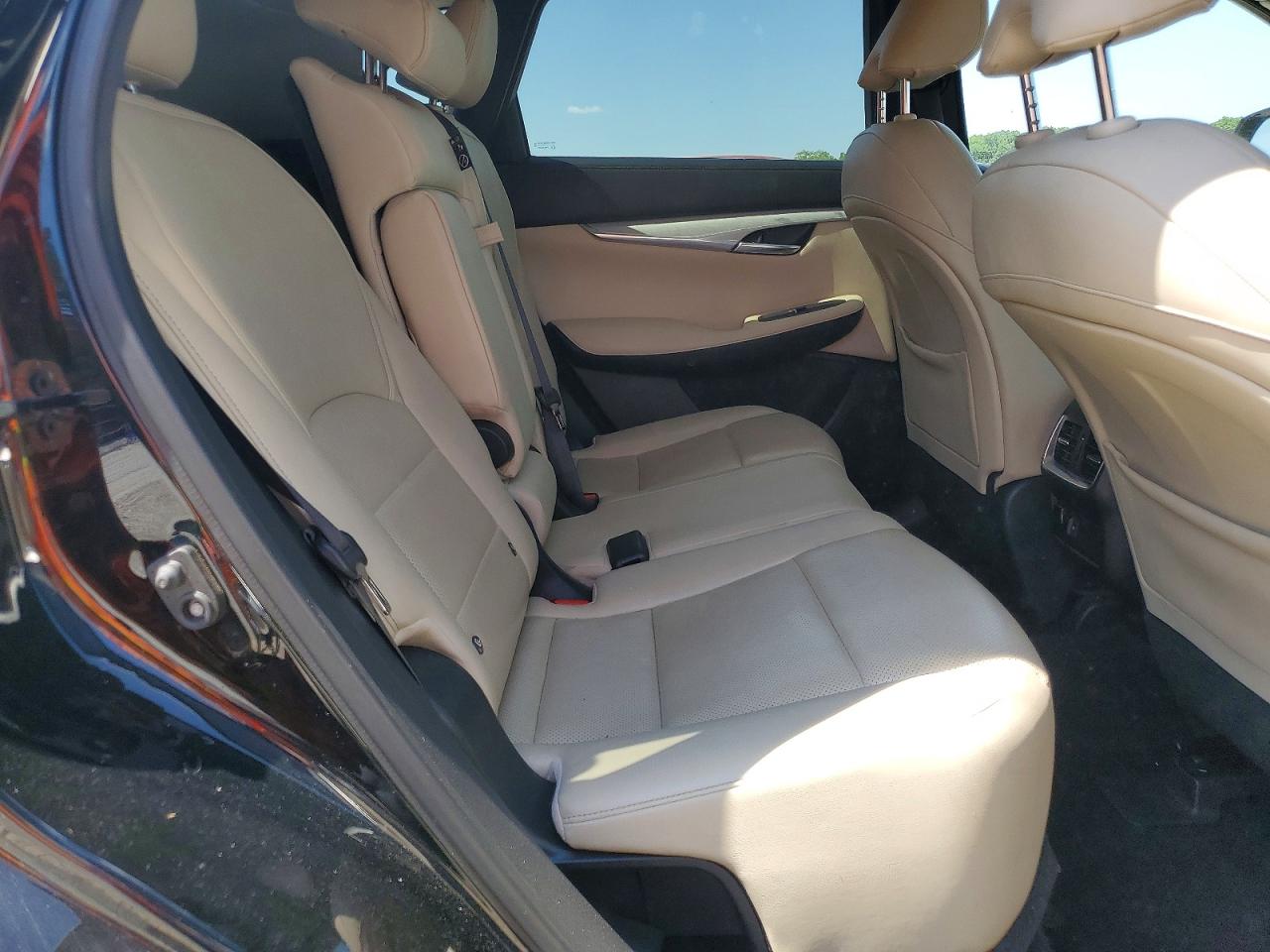 INFINITI Qx Essential