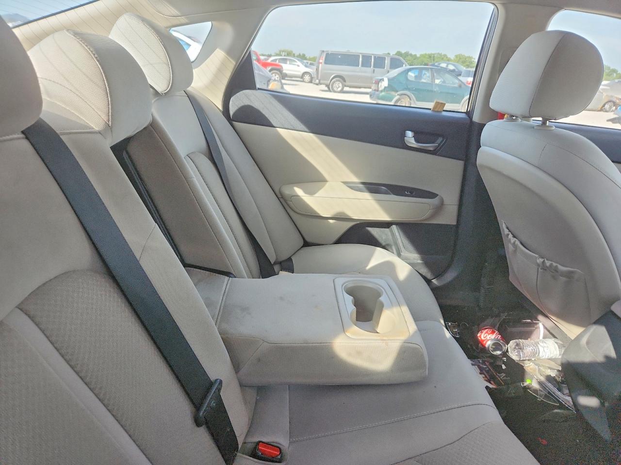 Kia Optima Lx