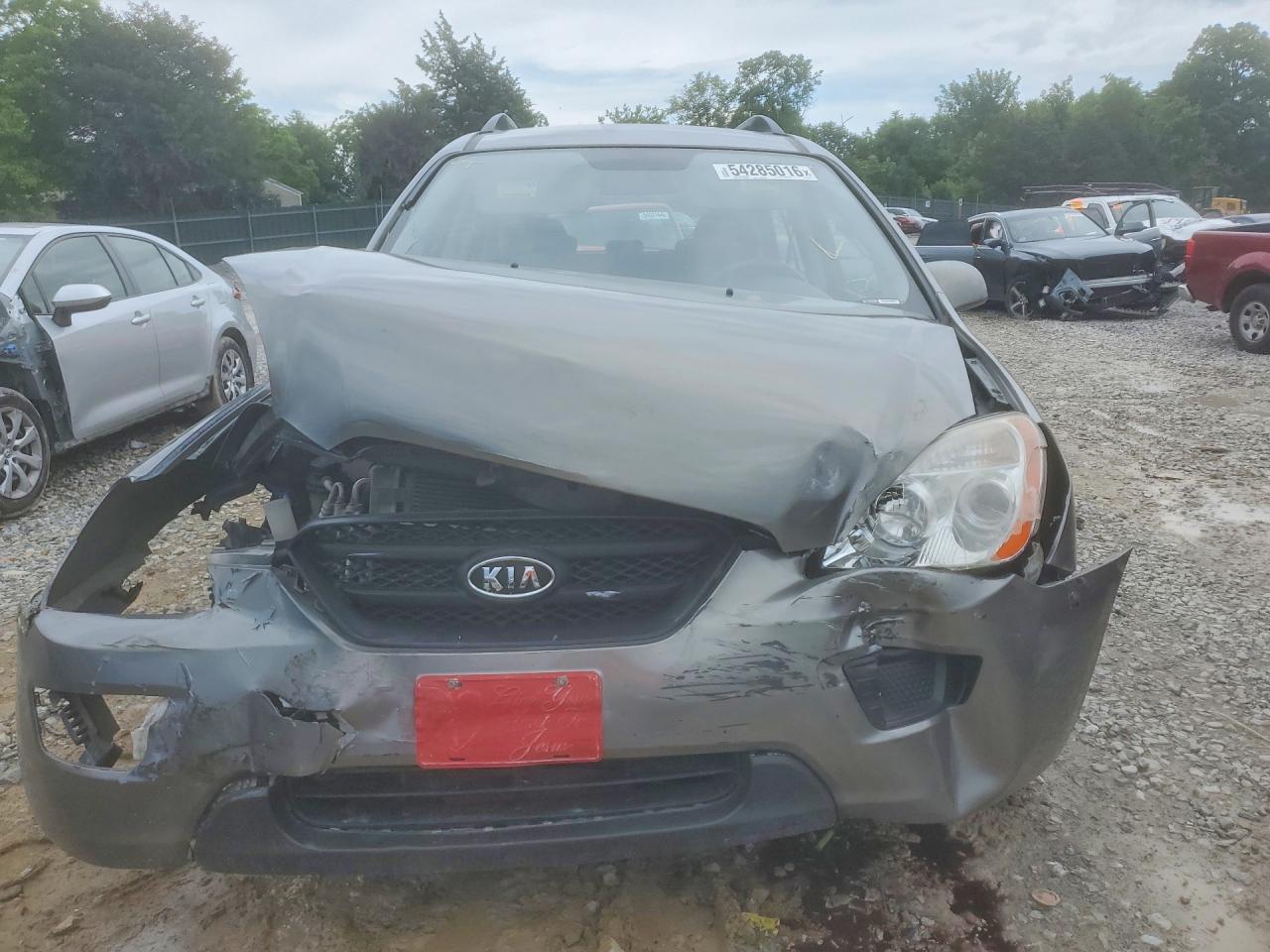 Kia Rondo Base