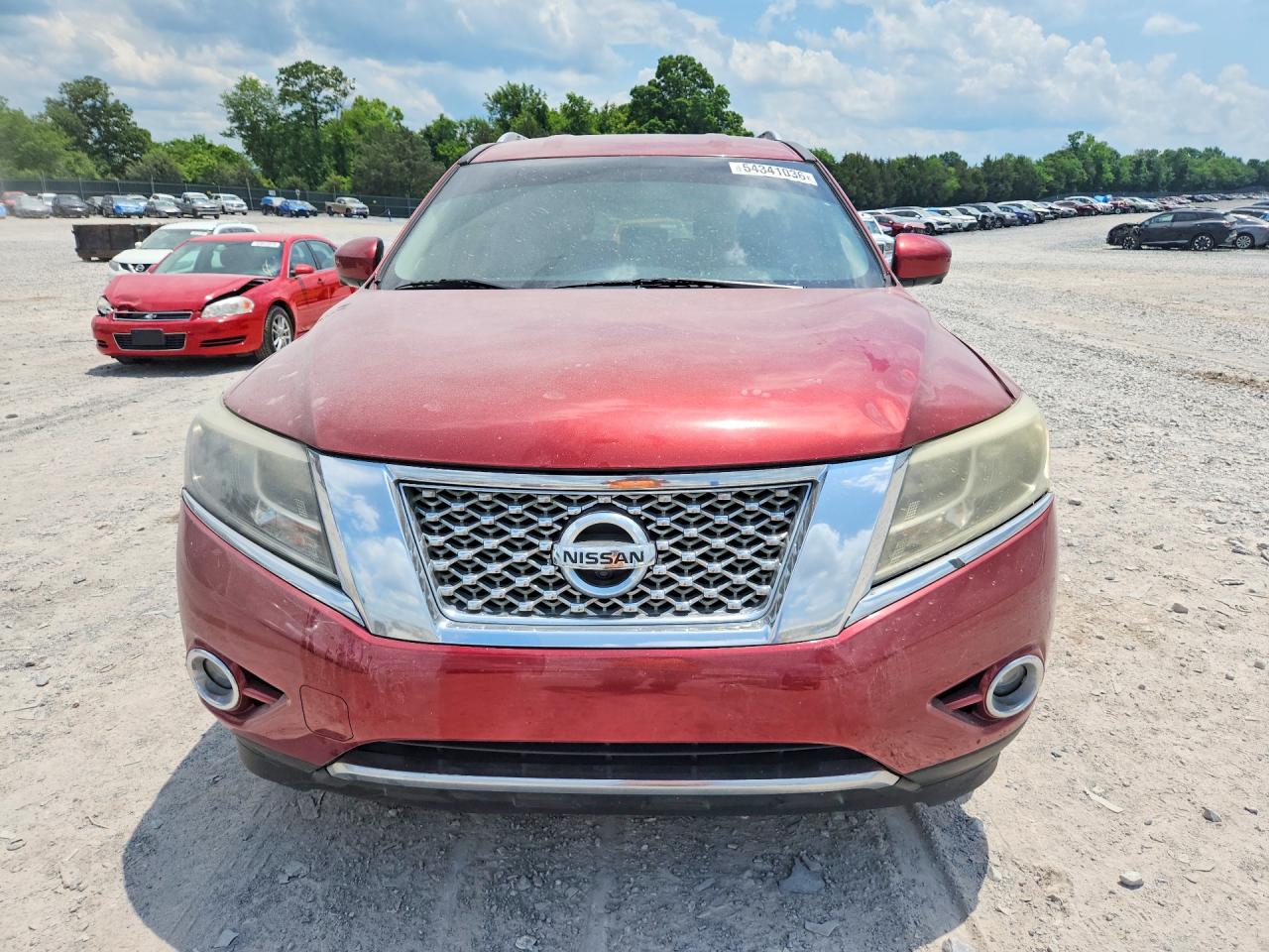 Nissan Pathfinder S