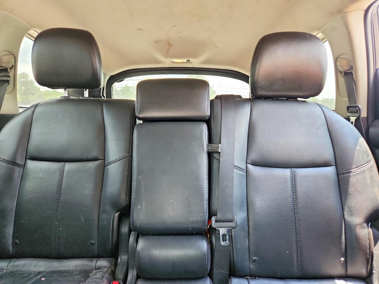 Nissan Pathfinder S