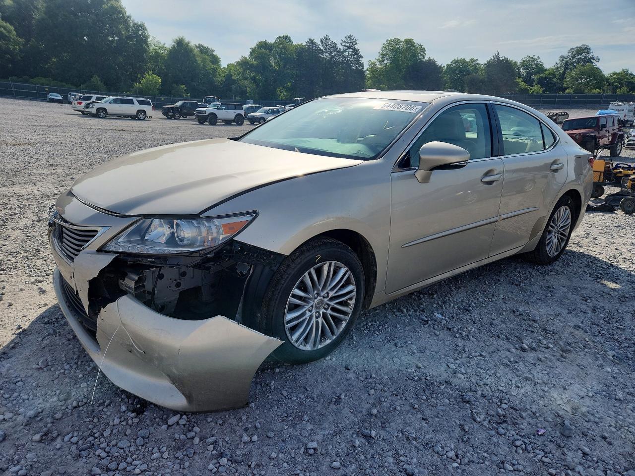 Salvage Lexus Es Image