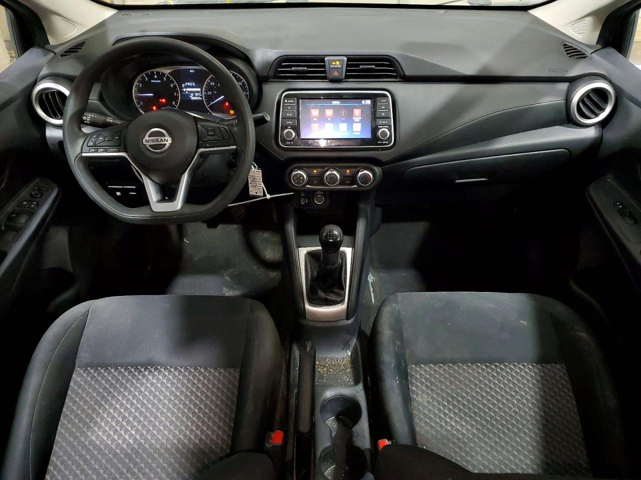 Nissan Versa S