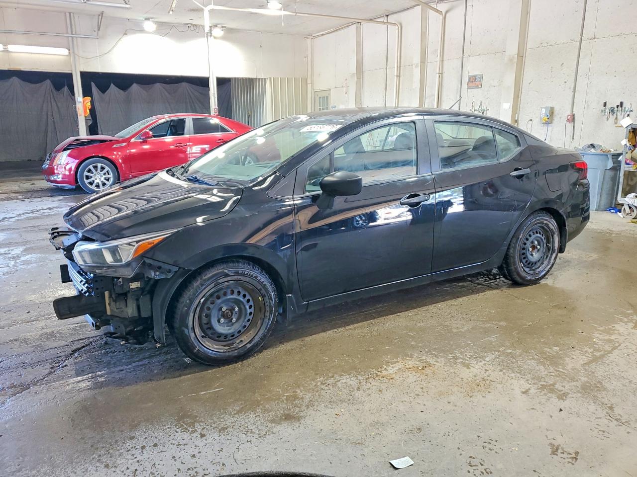 Salvage Nissan Versa Image