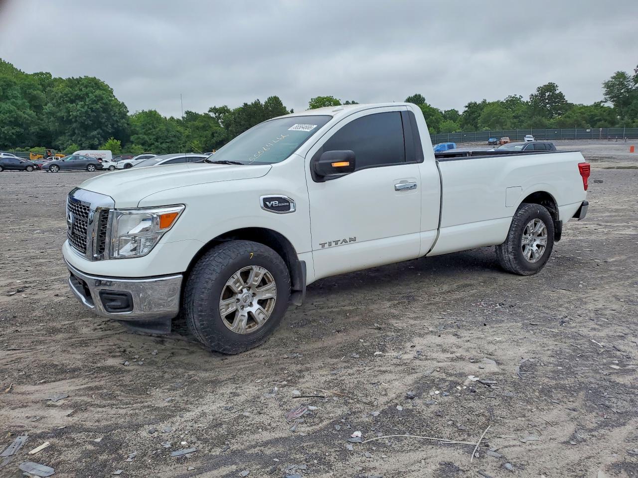 Salvage Nissan Titan Image