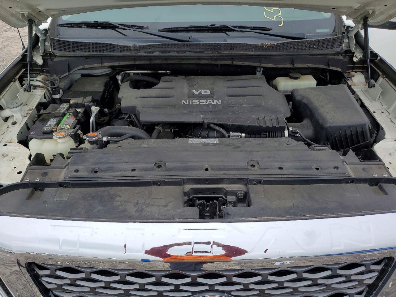 Nissan Titan Sv