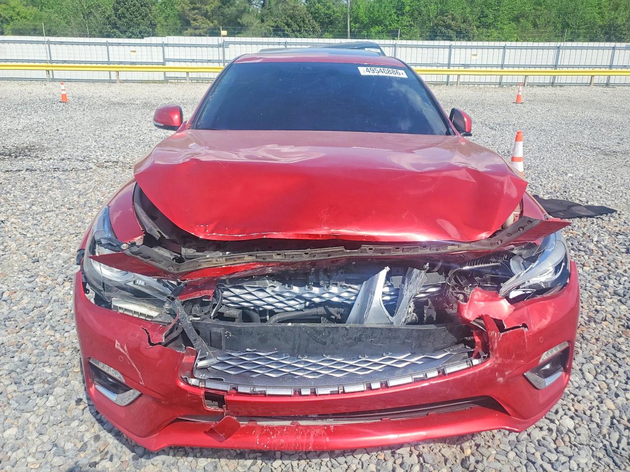 INFINITI Q50 Luxe