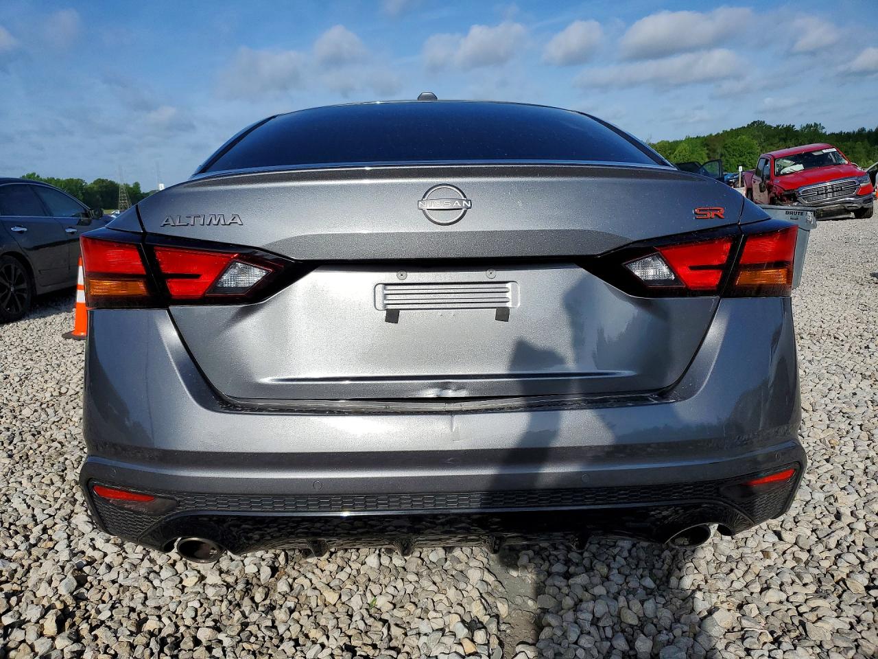Nissan Altima Sr