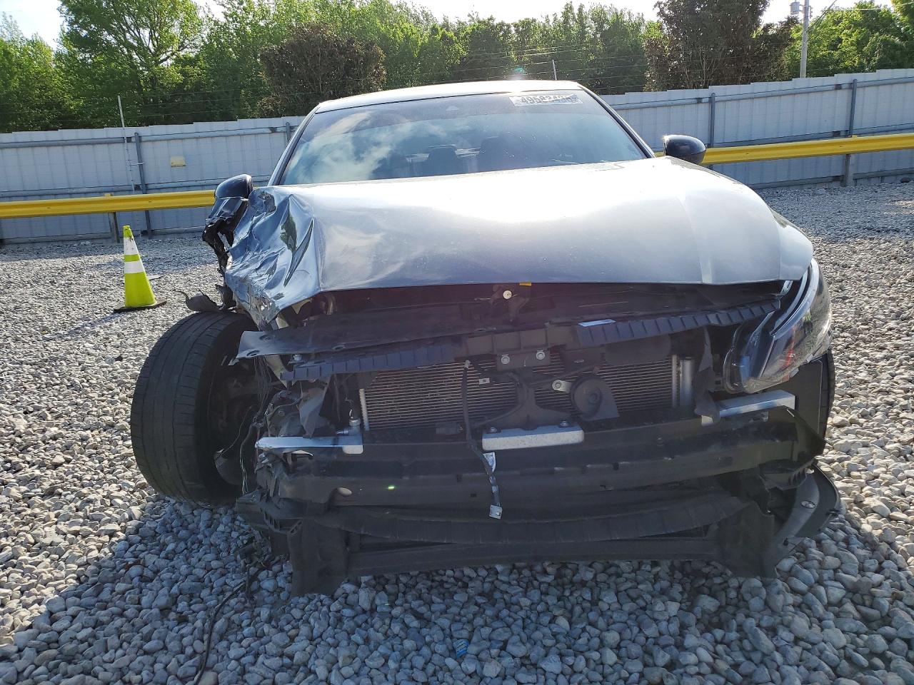 Nissan Altima Sr