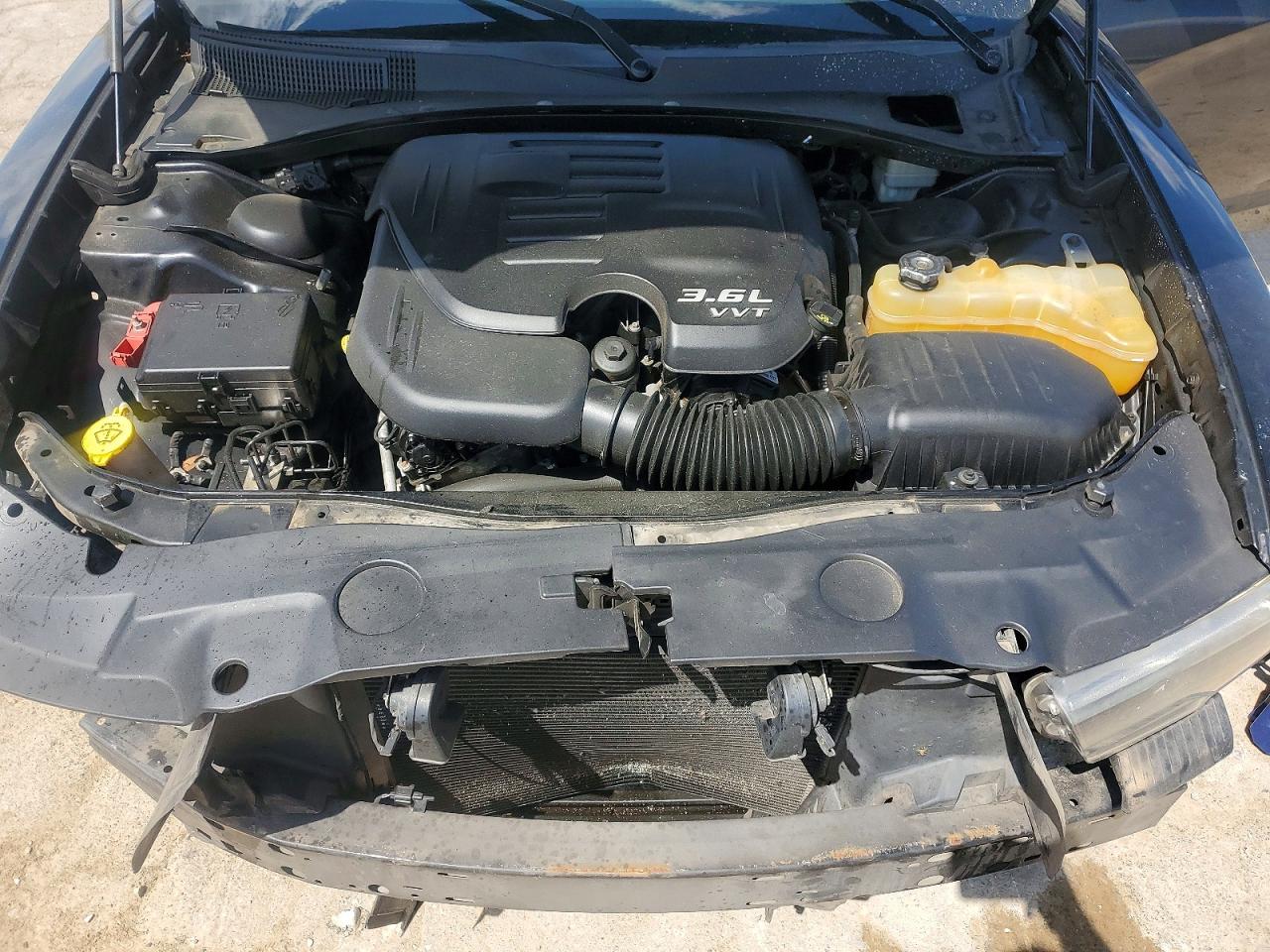 Dodge Charger Se