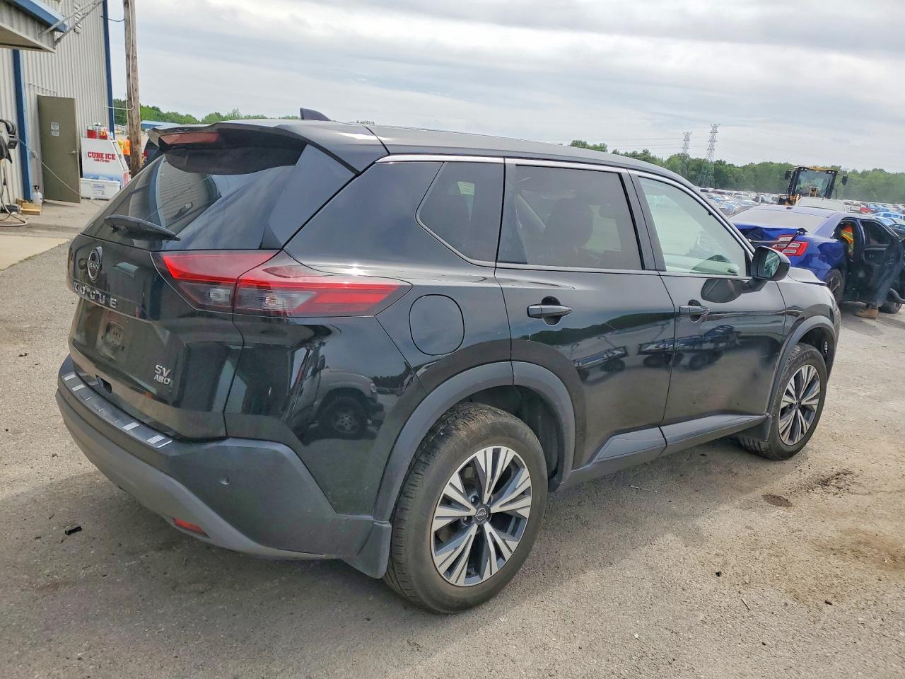 Nissan Rogue Sv
