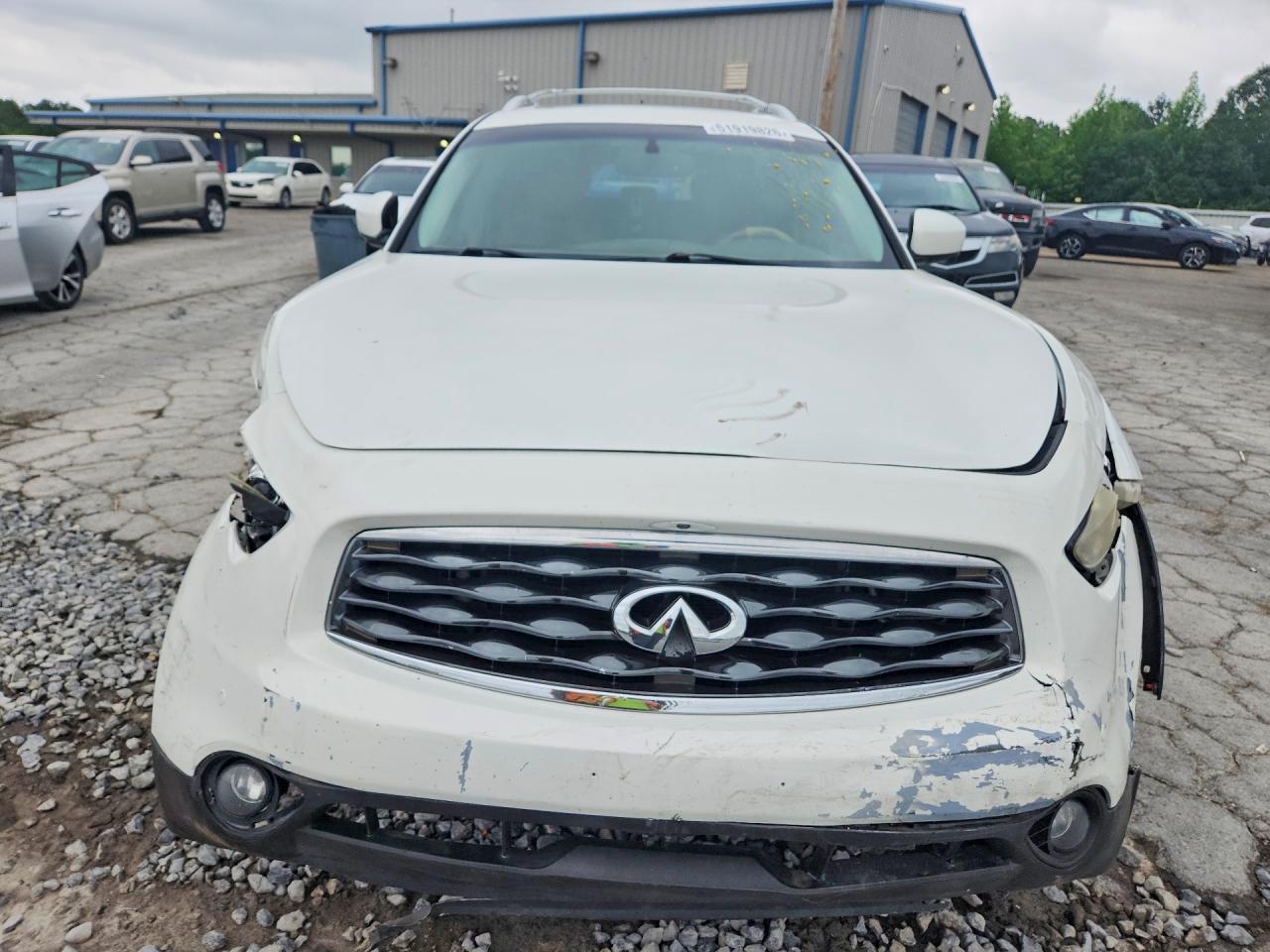 INFINITI Fx Base