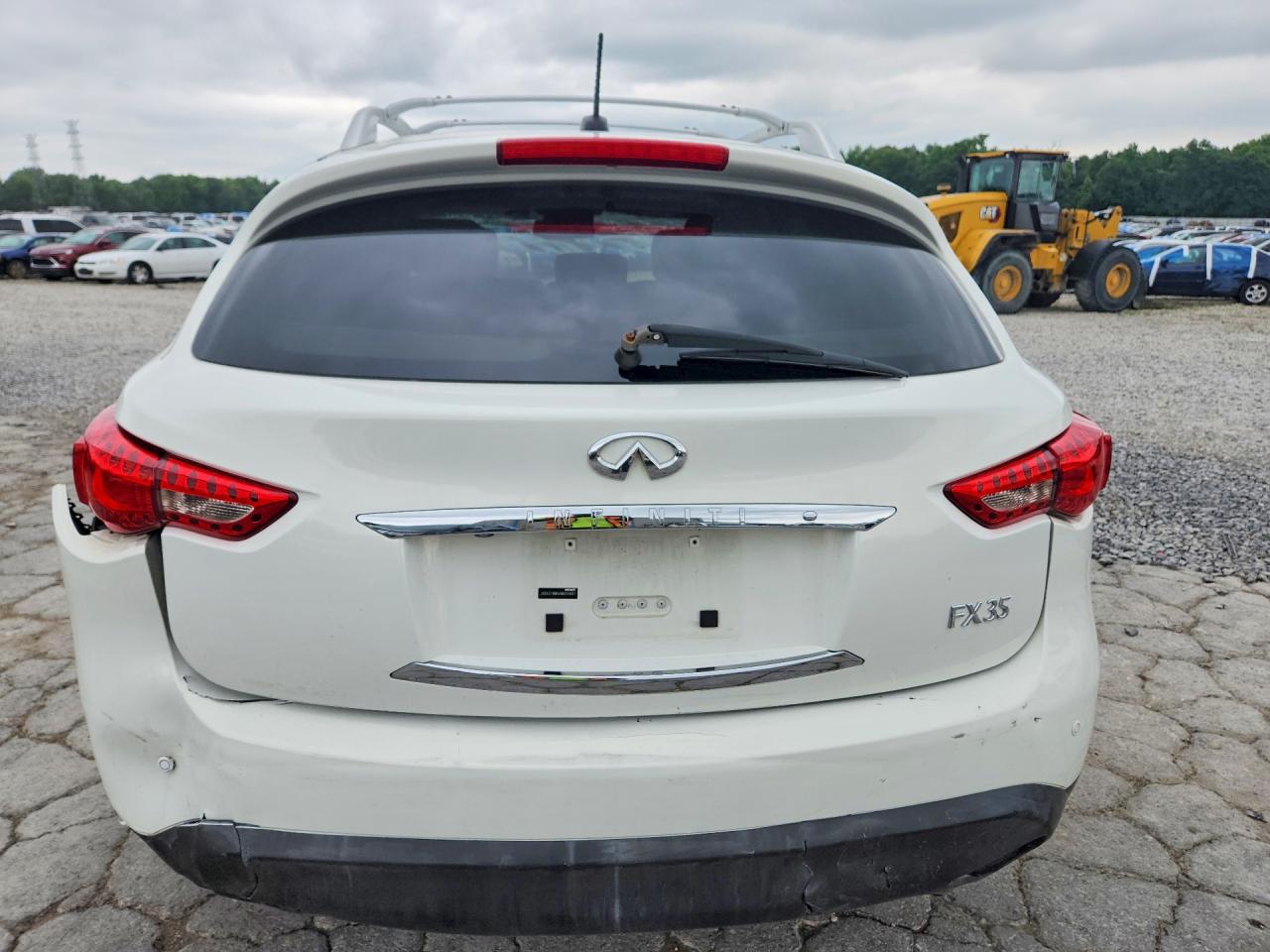 INFINITI Fx Base